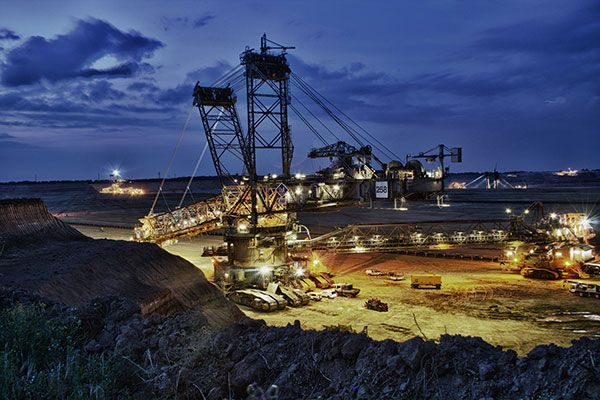 Outsource Manufacturing Keeps the Mining Industry Digging